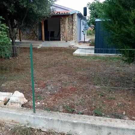 Vikendica Gabriella Valtura